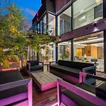 Villa Chandelier Sky Mansion